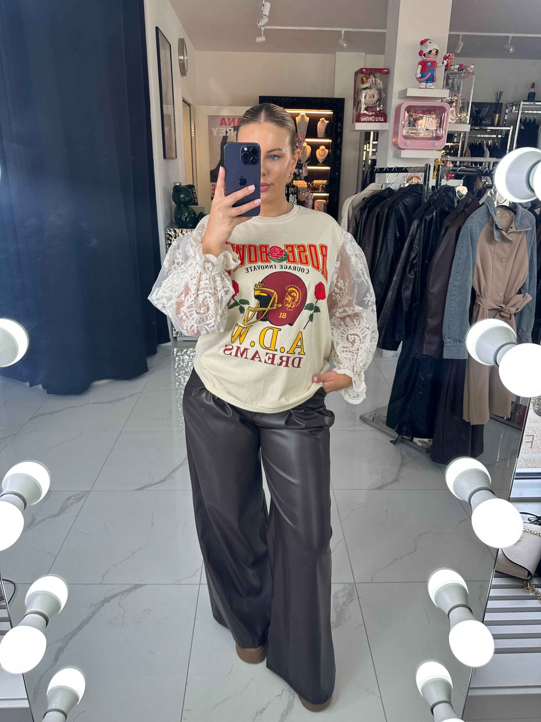 ROSELLA Lace Statement Tee – Weiß
