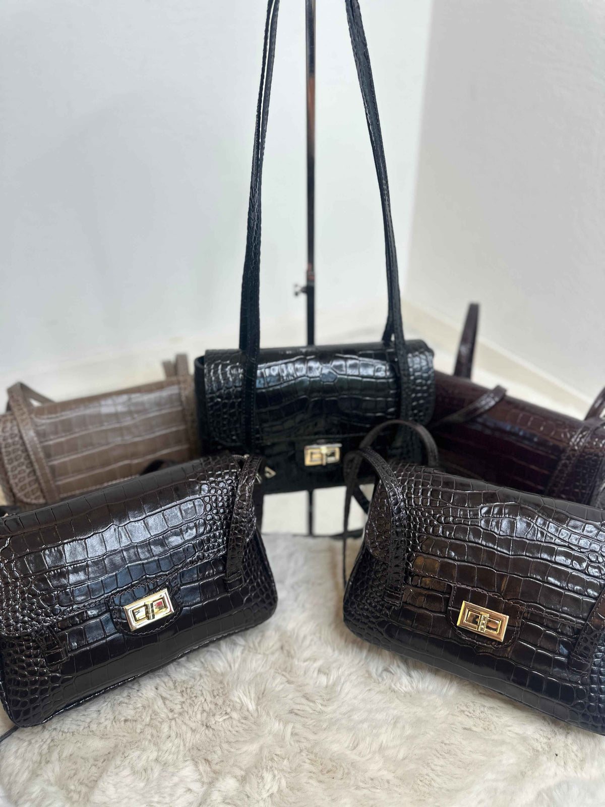 SELINA LONG SHOULDER BAG ECHTLEDER