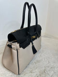 LORINA TWO-TONE HANDBAG – Beige / Schwarz