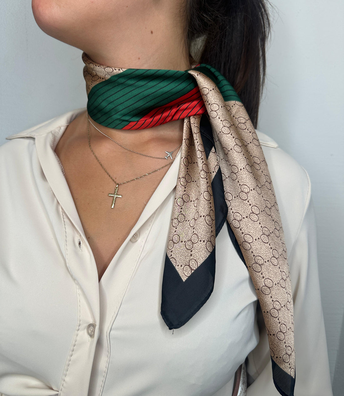 FOULARD by Luxury JR – Grün/Beige/Rot