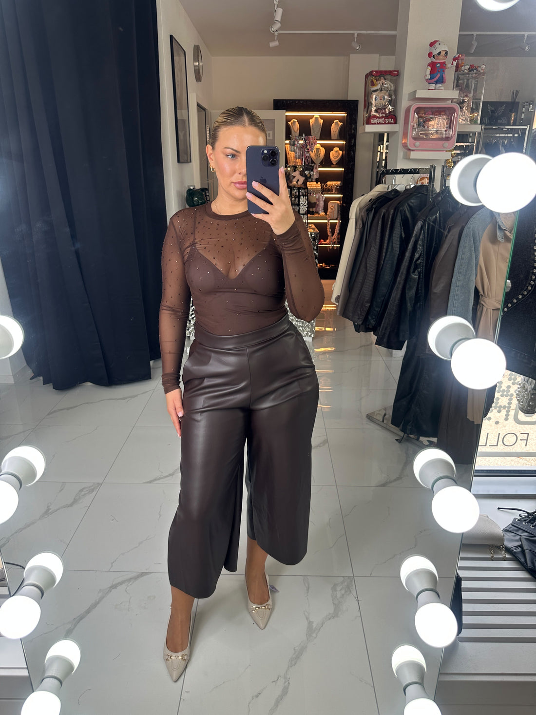 ELVIRA FAUX LEATHER CULOTTE PANTS – Braun
