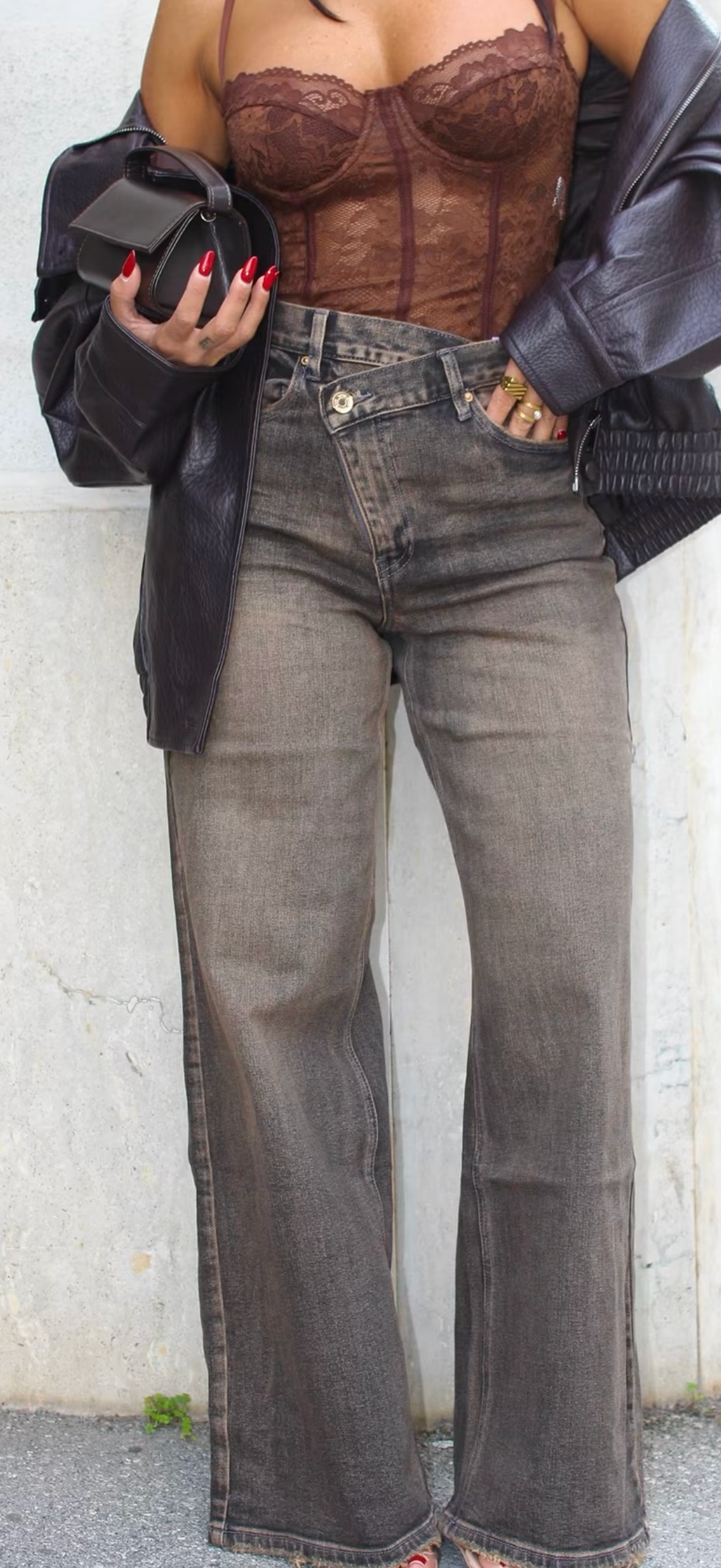 Lavaggio Sfumato – Wide Leg Jeans – Hellgrau