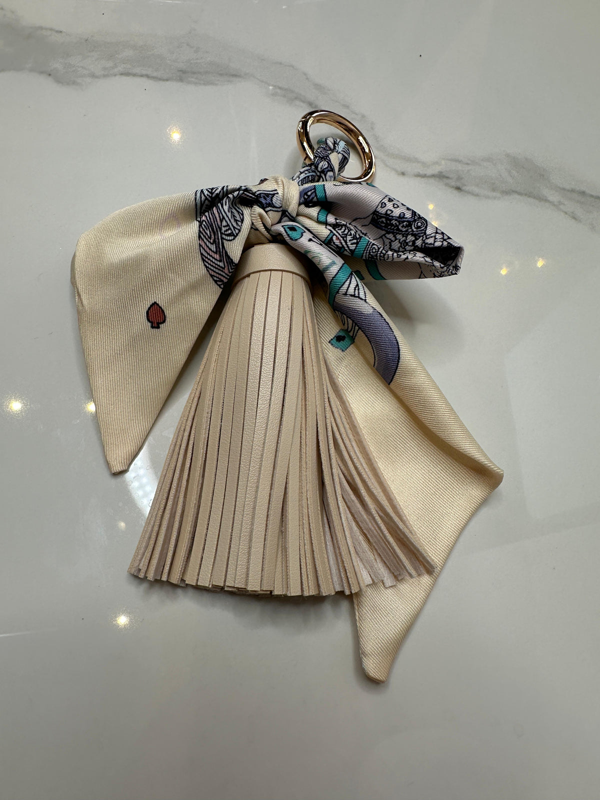 CARA PLEATED SCARF CHARM