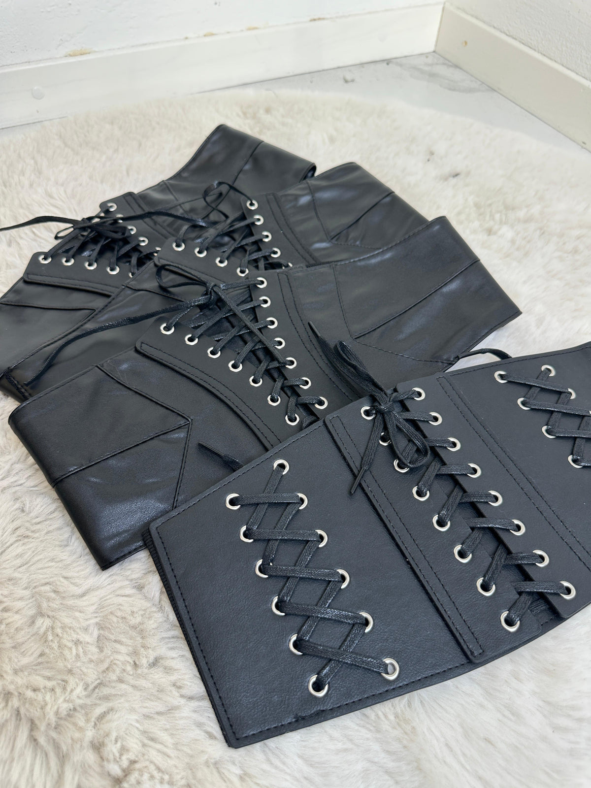 LIA LACE-UP WAIST BELT