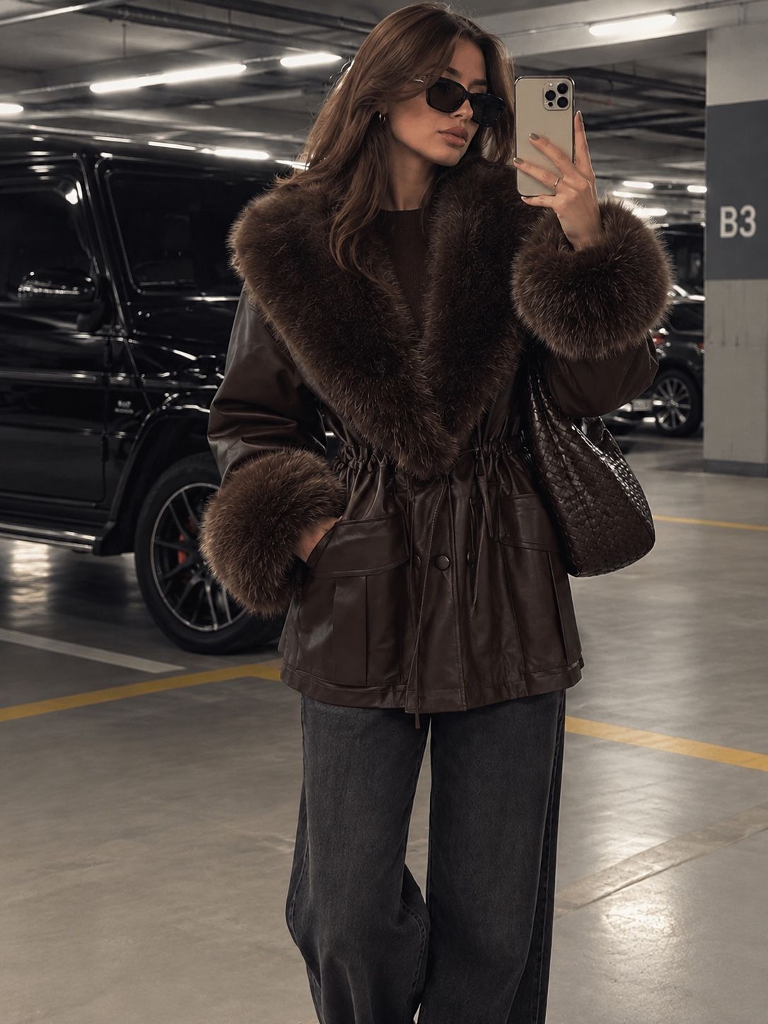 Luxe Fur Collar Belted Leather Jacket – Braun