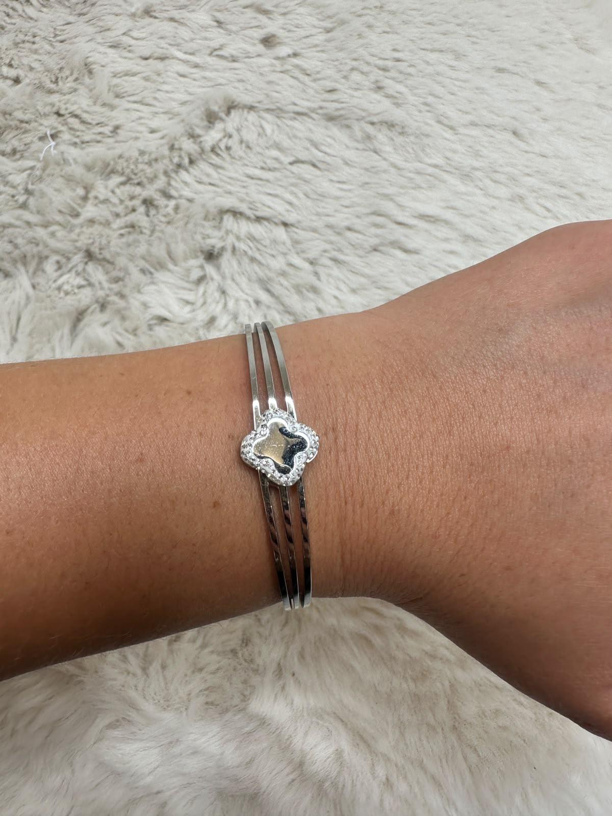 Clara Solitaire Armreif