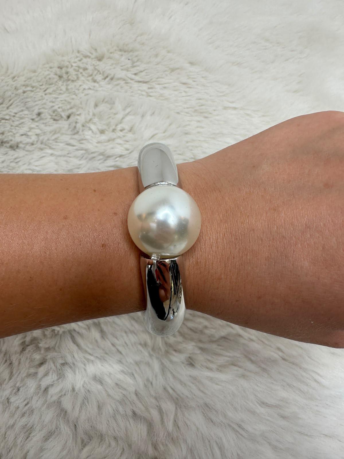 Pearl Statement Armreif