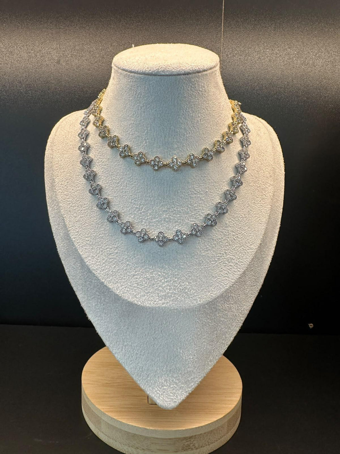 Pearl Cascade Halskette – Gold